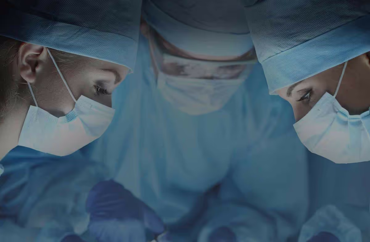 Navegando a la vanguardia: Explorando las últimas técnicas en cirugía oculofacial